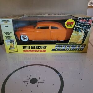 Vintage Die Cast 1:18 Junkman 1951 Mercury